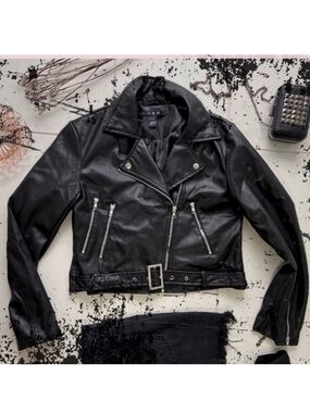 U2B Black Faux Leather Cropped Moto Jacket – Asymmetrical Zip | NWOT | Size M